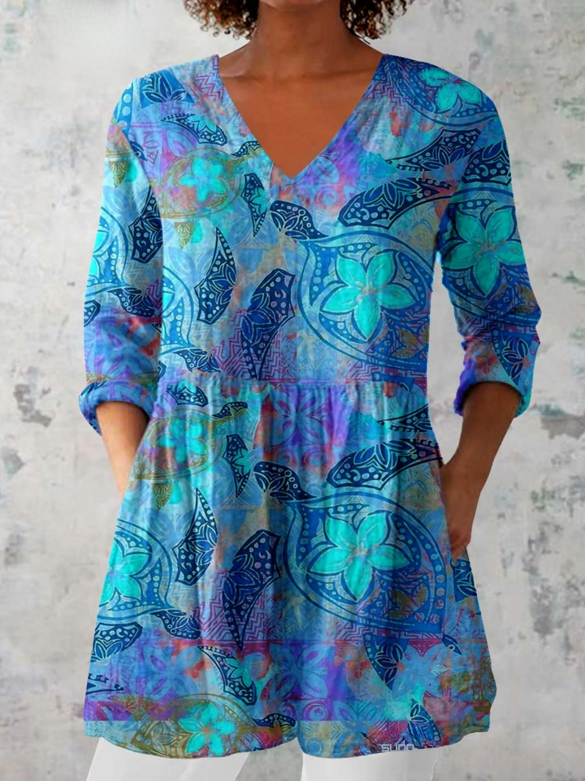 VALENTINA – Blusa Lunga con Scollo a V