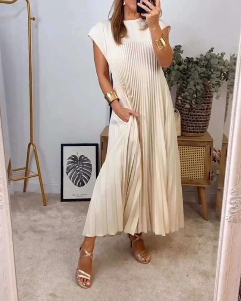 Leah Timeless Comfort Dress