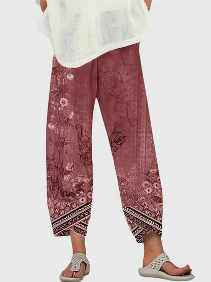 CLELIA – Pantaloni Capri Floreali