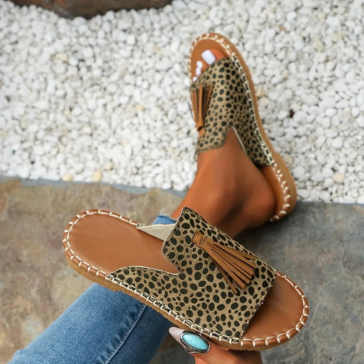 Tasselo - Comfort Slip Ons