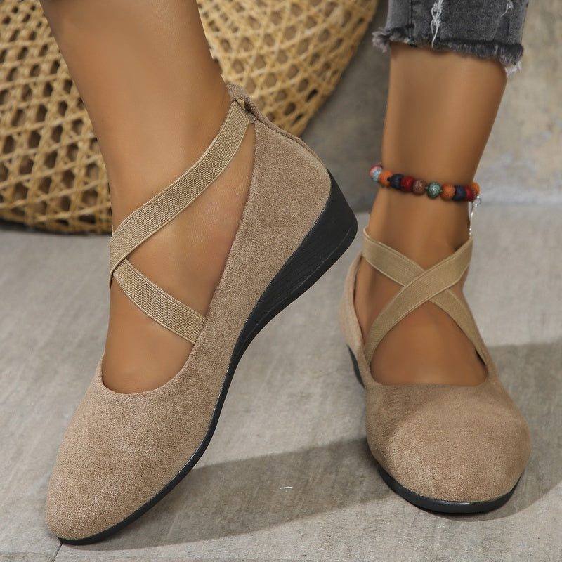 NOVARA – Scarpe Eleganti con Zeppa Comfort